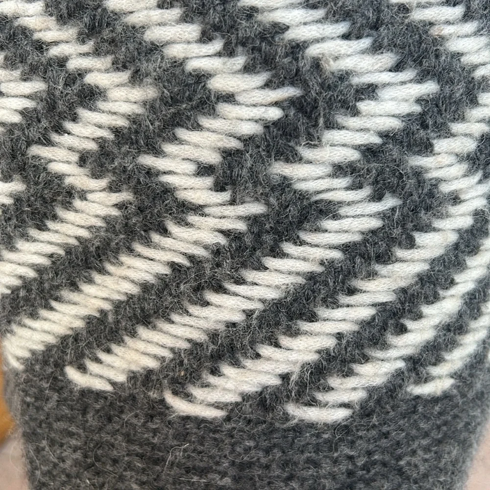White + Warren Soft Alpaca Jacquard Vest Charcoal Multi Longline Open Front‎ L